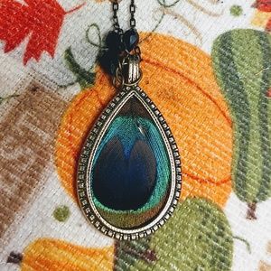 Peacock Feather Pendent Necklace